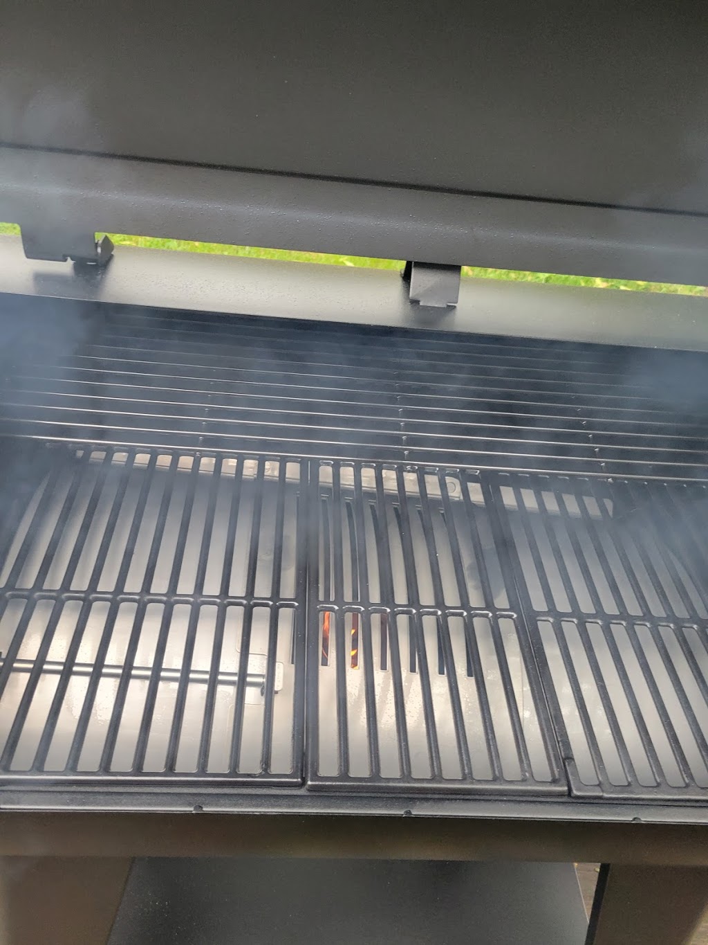 The Smokin Dragon BBQ | restaurant | 206 Cool Spring Rd, Strasburg, VA 22657, USA | 5403856329 OR +1 540-385-6329