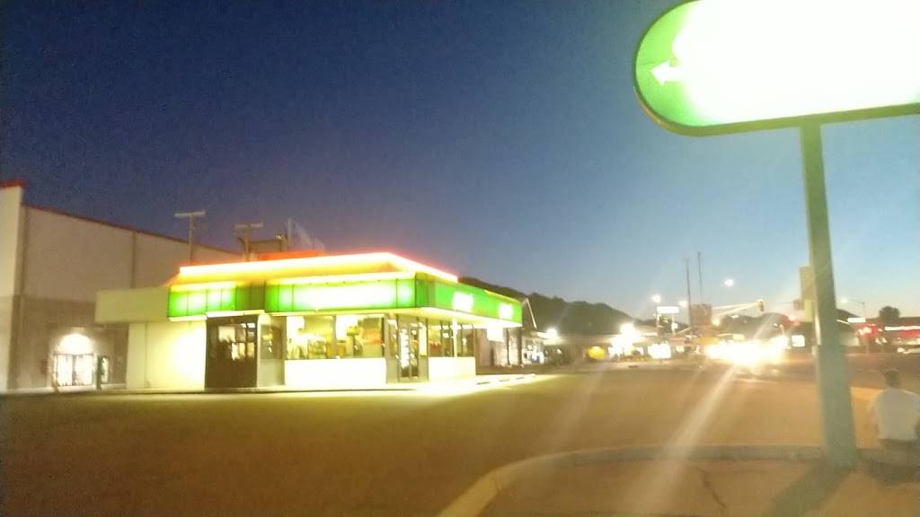 Subway | restaurant | 8930 N 7th St, Phoenix, AZ 85020, USA | 6023711446 OR +1 602-371-1446