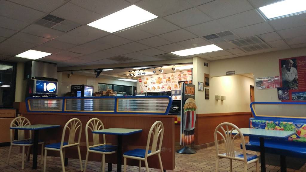 KFC | restaurant | 3625 Castro Valley Blvd, Castro Valley, CA 94546, USA | 5105381417 OR +1 510-538-1417