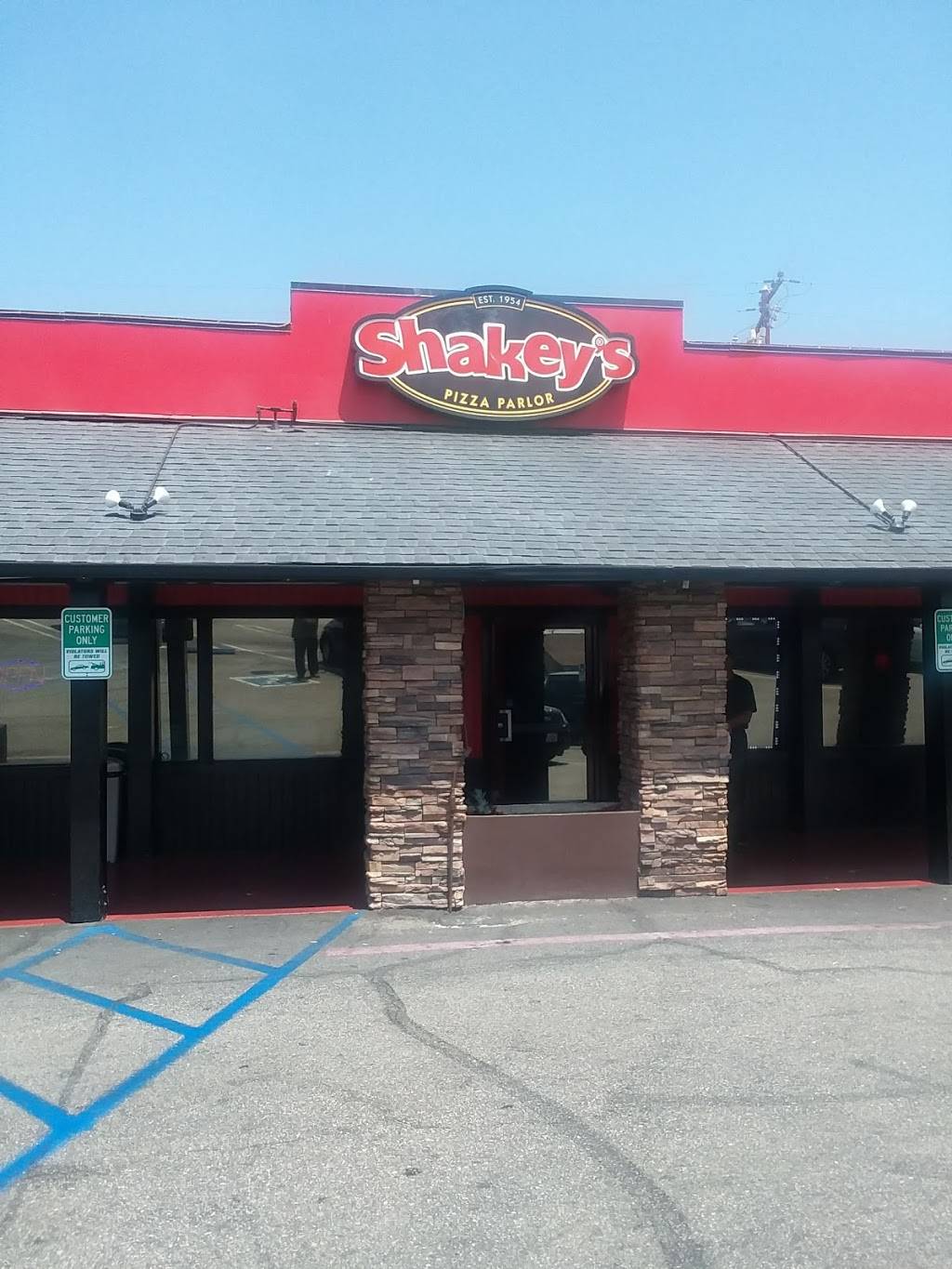 Shakeys Pizza Parlor | restaurant | 5105 Torrance Blvd, Torrance, CA 90503, USA | 3103716586 OR +1 310-371-6586