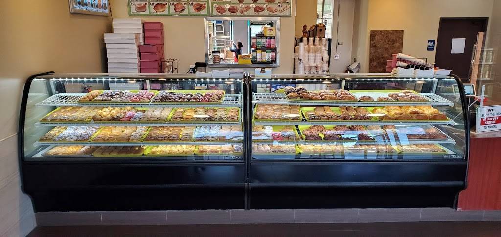 Luvn Donuts | bakery | 27051 McBean Pkwy #103, Valencia, CA 91355, USA | 6618881195 OR +1 661-888-1195