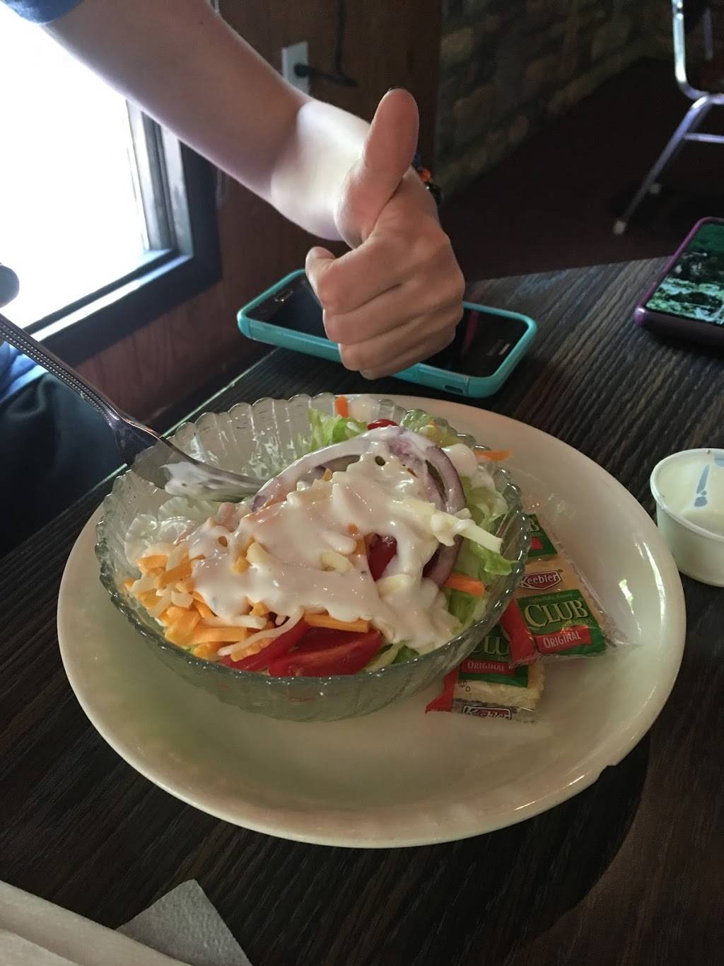 Shrader Shack | restaurant | 117 Fiord Dr, Eaton, OH 45320, USA | 9374564544 OR +1 937-456-4544