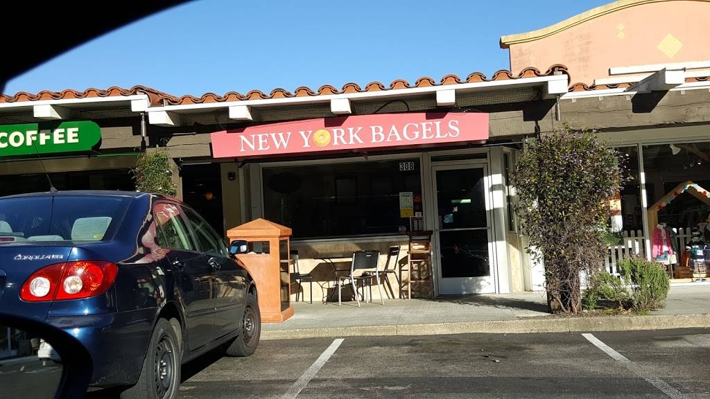 New York Bagels | restaurant | 306 Strawberry Village, Mill Valley, CA 94941, USA | 4153813599 OR +1 415-381-3599