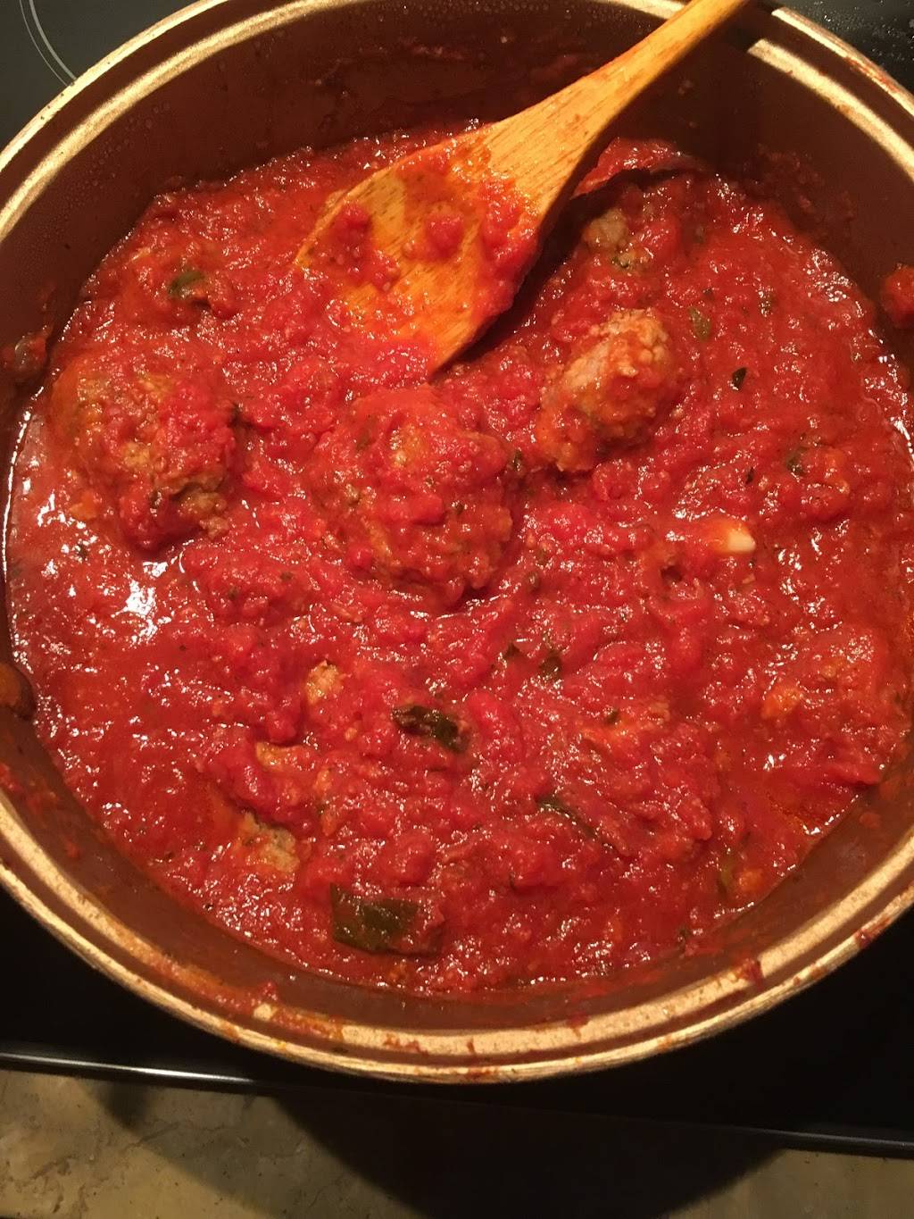 Green Leaves To Go | restaurant | 200 S Westfield St, Feeding Hills, MA 01030, USA | 4137860444 OR +1 413-786-0444