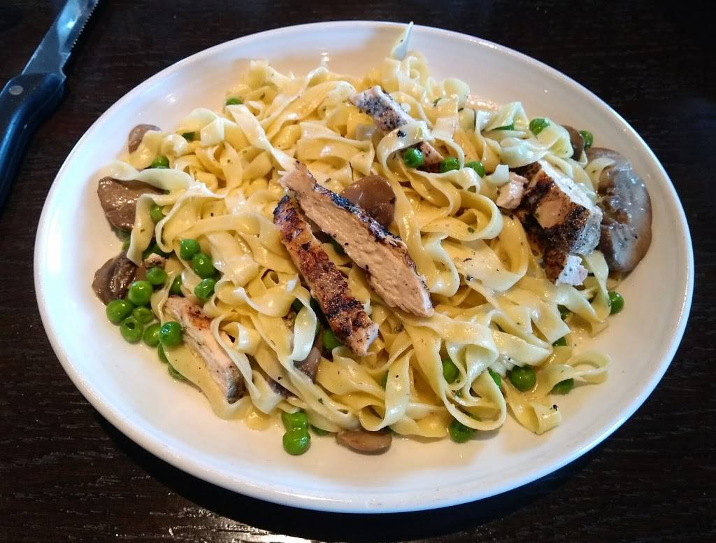 Carrabbas Italian Grill | restaurant | 2110 Green Hills Village Dr, Nashville, TN 37215, USA | 6154633000 OR +1 615-463-3000