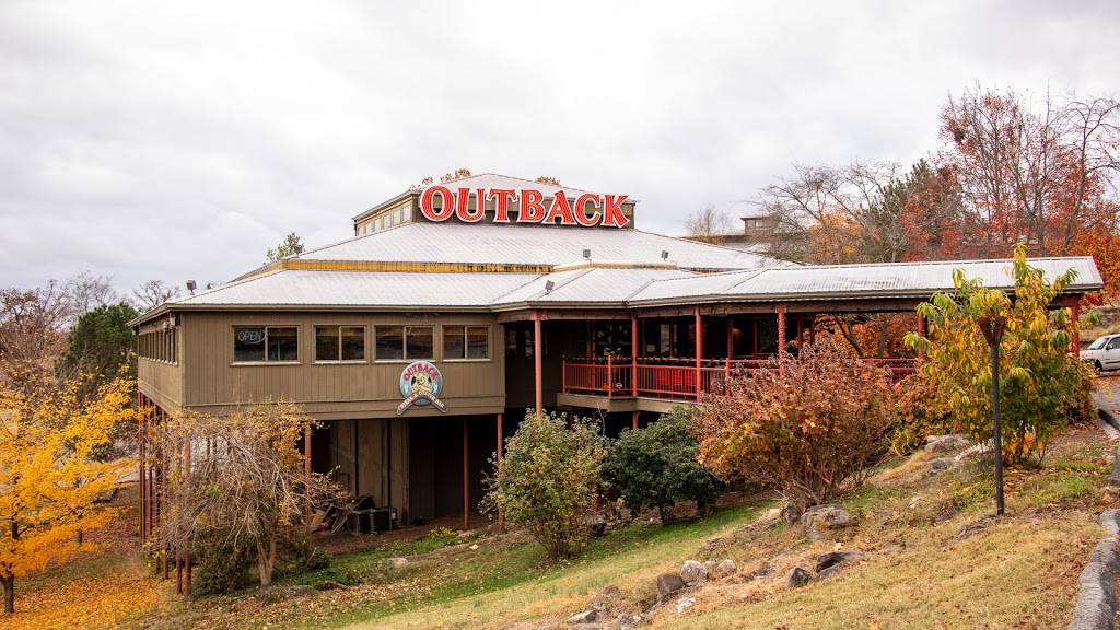 Outback Steak & Oyster Bar | restaurant | 1914 W 76 Country Blvd, Branson, MO 65616, USA | 4173346306 OR +1 417-334-6306