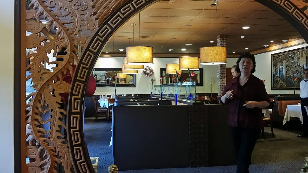 Chef Chao Restaurant | restaurant | 343 Rheem Blvd, Moraga, CA 94556, USA | 9253761740 OR +1 925-376-1740