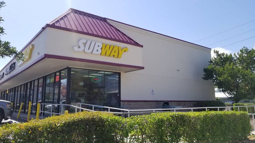 Subway Restaurants | restaurant | 261 S Federal Hwy, Deerfield Beach, FL 33441, USA | 9544299660 OR +1 954-429-9660