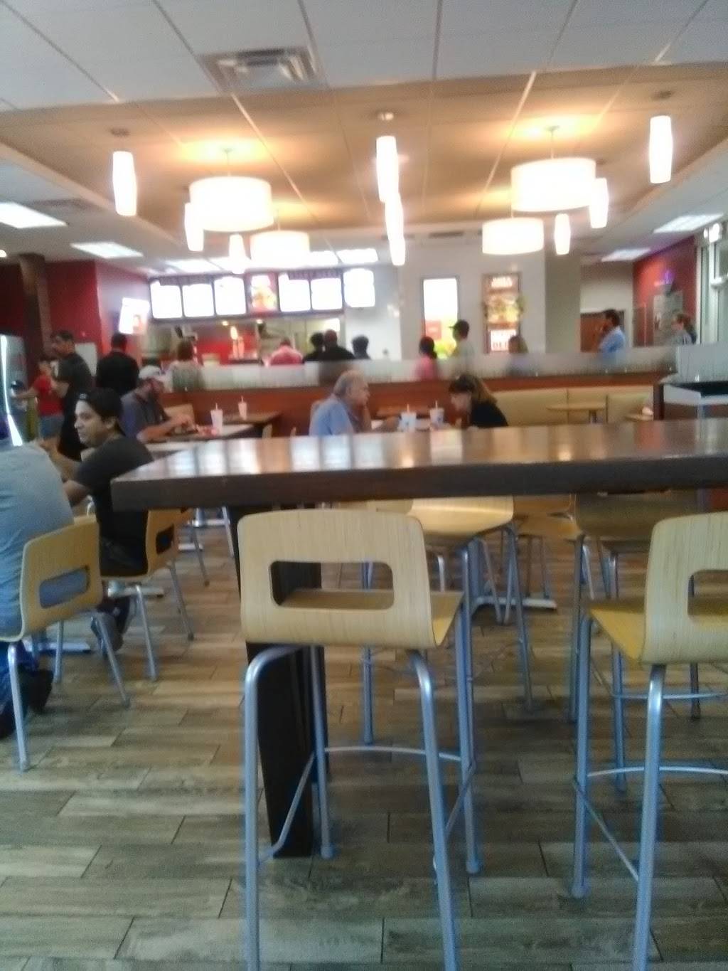 Wendys | restaurant | 4 Belfair Village Dr, Bluffton, SC 29910, USA | 8438153097 OR +1 843-815-3097