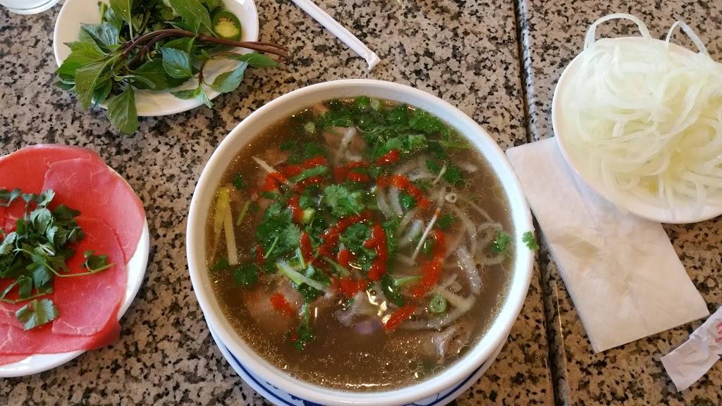 Pho Fula | restaurant | 1202 S Idaho St, La Habra, CA 90631, USA | 7149925747 OR +1 714-992-5747