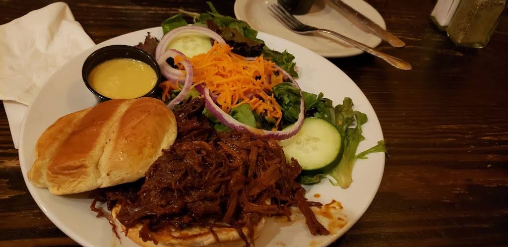 Conor ONeills | restaurant | 318 S Main St, Ann Arbor, MI 48104, USA | 7346652968 OR +1 734-665-2968