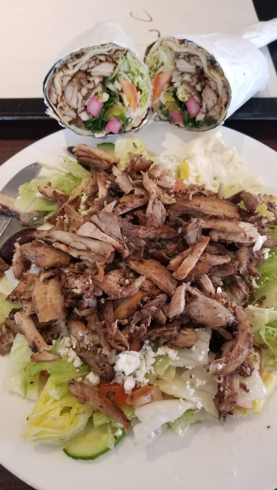 Pita & Grill Family Restaurant | restaurant | 134 Dundas St W, Mississauga, ON L5B 2N6, Canada | 9055660140 OR +1 905-566-0140