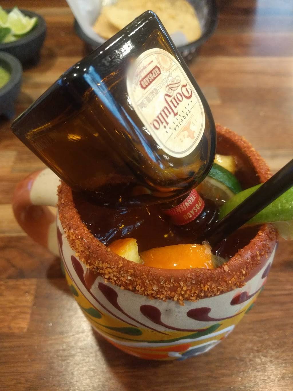 Los Magueyes Seafood | restaurant | 4849 W 79th St, Burbank, IL 60459, USA | 7089073255 OR +1 708-907-3255