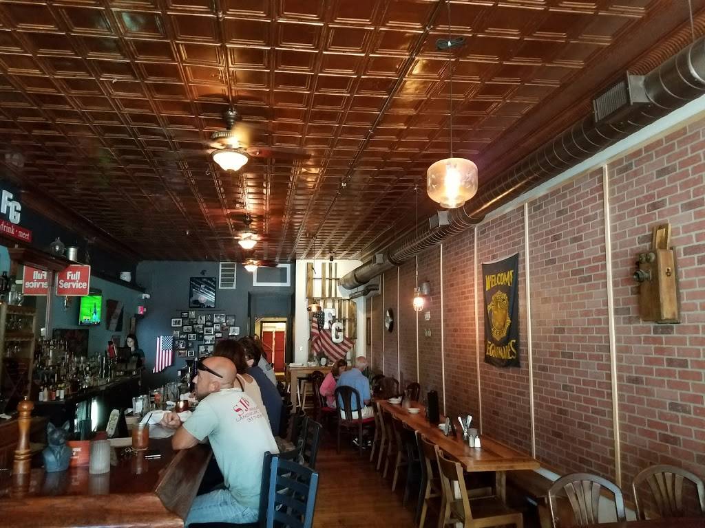 FoxGardin Kitchen & Ale | restaurant | 215 S Main St, Fortville, IN 46040, USA | 3174854085 OR +1 317-485-4085