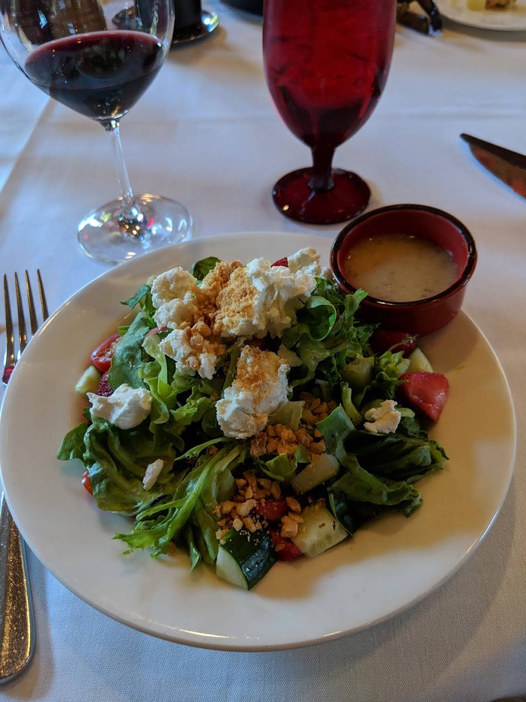 Prime 44 West | restaurant | 300 W Main St, White Sulphur Springs, WV 24986, USA | 8004534858 OR +1 800-453-4858