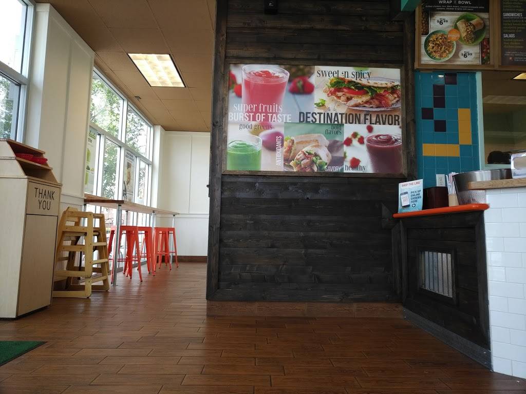 Tropical Smoothie Cafe | restaurant | 150 Fountain Pkwy N Suite B, St. Petersburg, FL 33716, USA | 7275731425 OR +1 727-573-1425