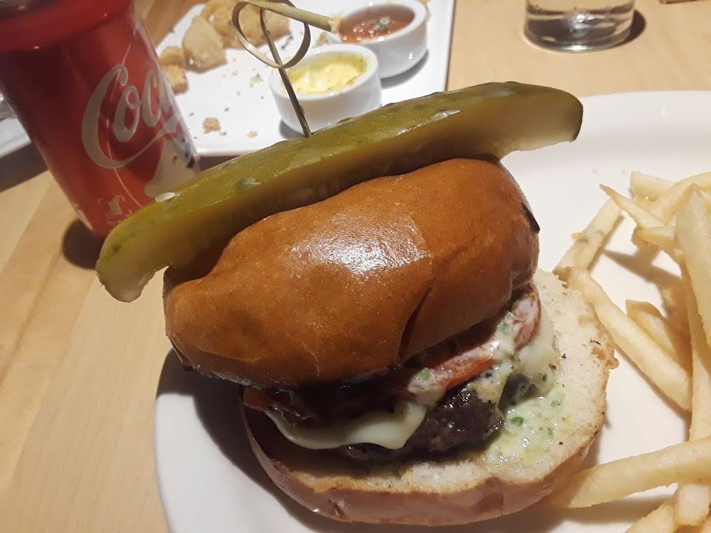 Duo Grill House | restaurant | 1491 Solano Ave, Albany, CA 94706, USA | 5105243860 OR +1 510-524-3860