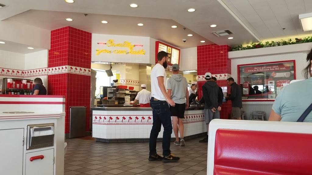 In-N-Out Burger | restaurant | 3001 Mission College Blvd, Santa Clara, CA 95054, USA | 8007861000 OR +1 800-786-1000