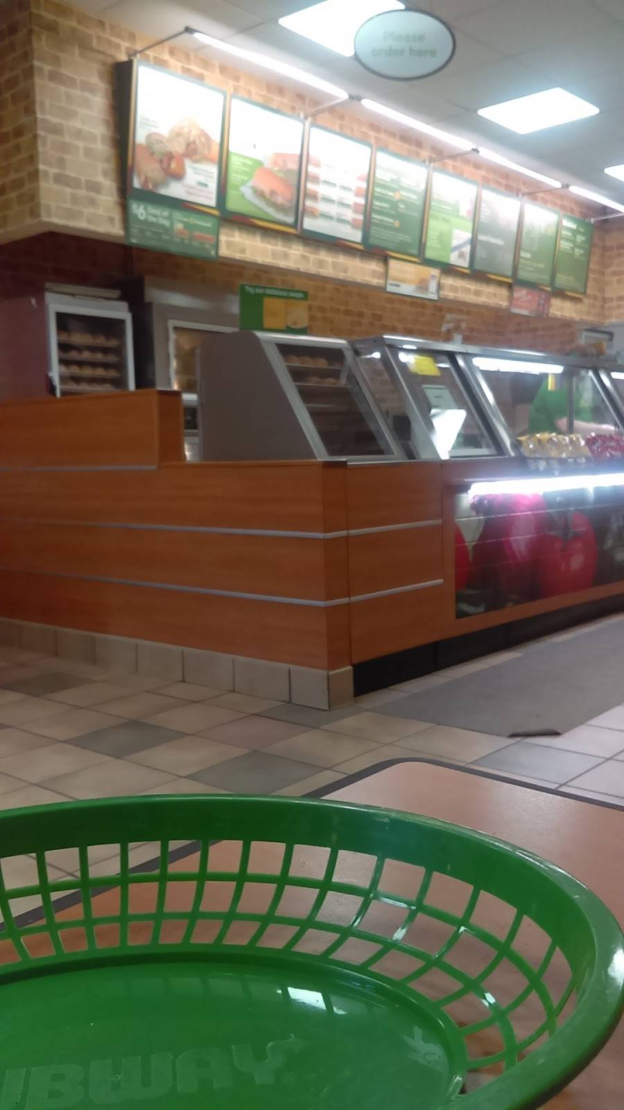 Subway | restaurant | 914 E State St, Athens, OH 45701, USA | 7405922299 OR +1 740-592-2299