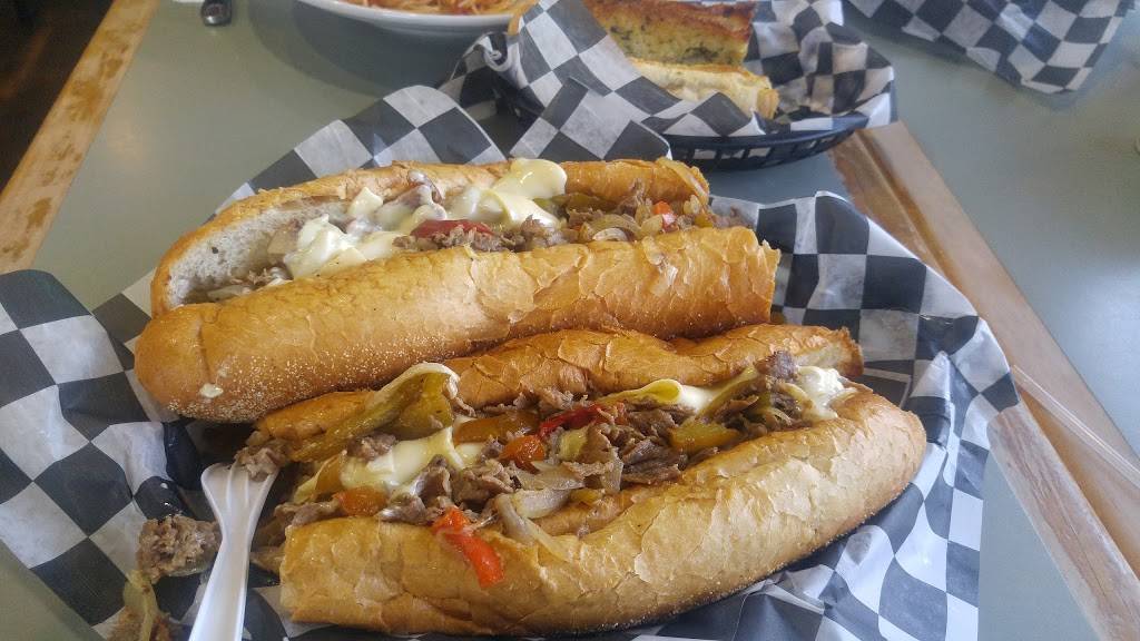 Phillys | restaurant | 10040 Dorchester Rd, Summerville, SC 29485, USA | 8438730776 OR +1 843-873-0776