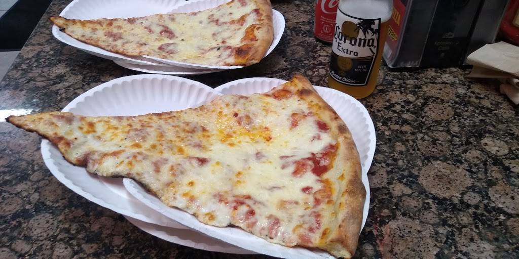 Mega Pizza | meal delivery | 865 Collins Ave, Miami Beach, FL 33139, USA | 3056733668 OR +1 305-673-3668