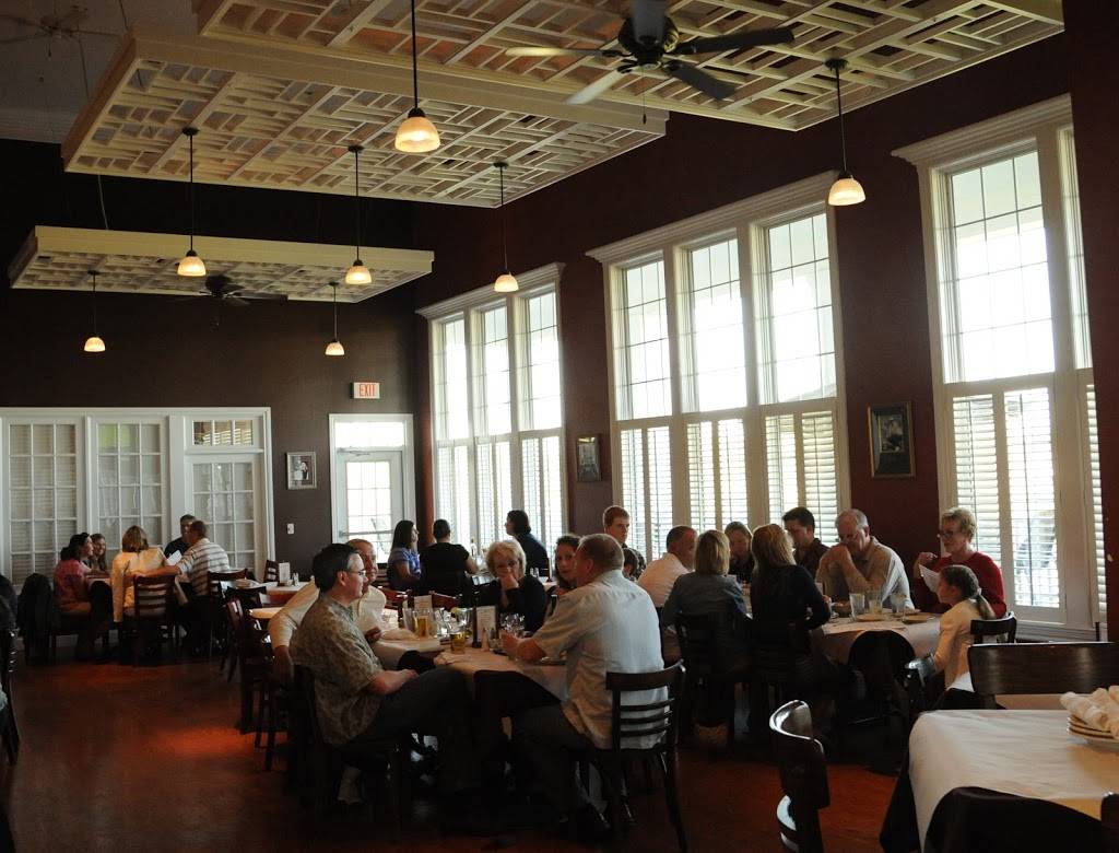 Floyds Restaurant | restaurant | 10200 Woodfield Dr, Grand Blanc, MI 48439, USA | 8106955555 OR +1 810-695-5555