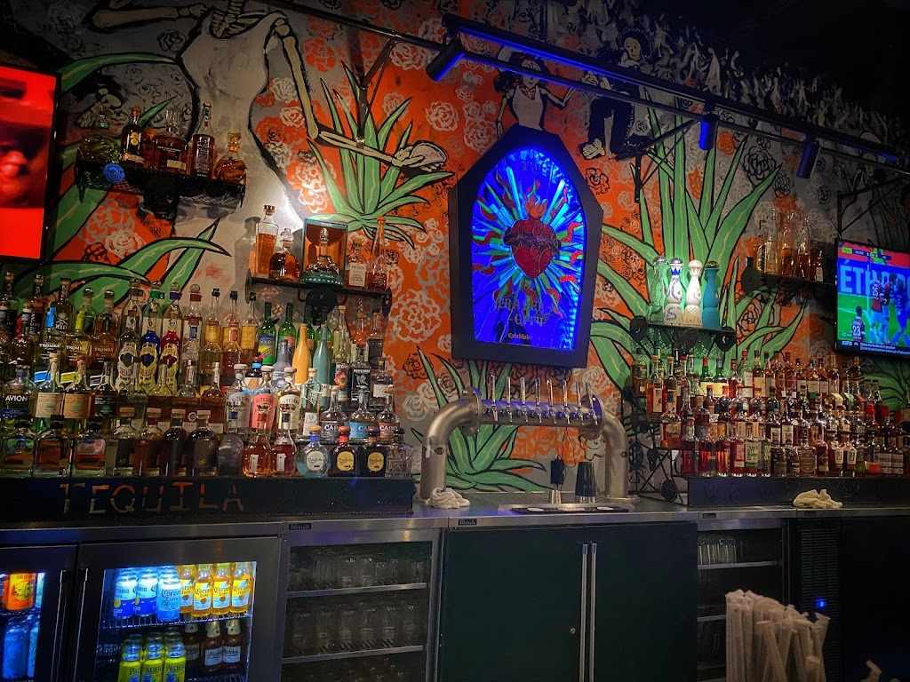 Barrio | restaurant | 305 W Front St, Traverse City, MI 49684, USA | 2314211855 OR +1 231-421-1855