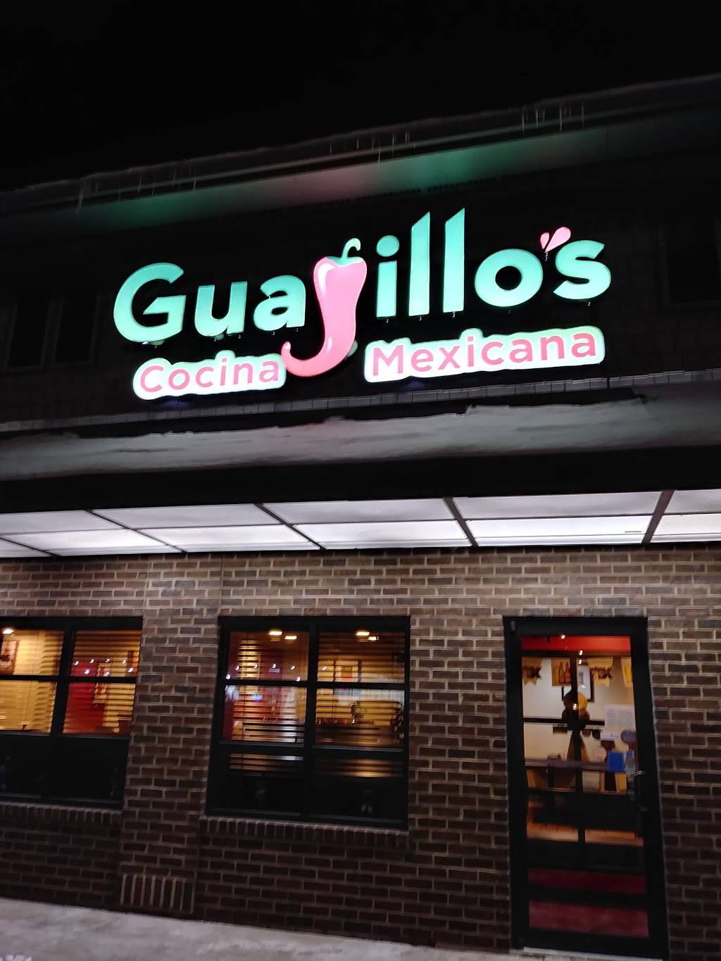 Guajillos Cocina Mexicana | restaurant | 434 E Wooster St c, Bowling Green, OH 43402, USA | 4198064866 OR +1 419-806-4866
