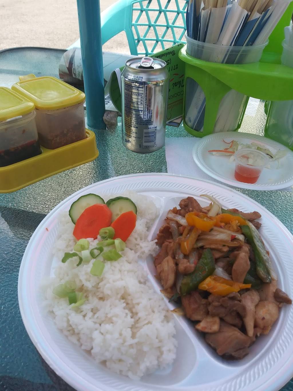 Grandma Wan Thai Food Truck | restaurant | 2711 Manatee Ave E, Bradenton, FL 34208, USA | 8134762760 OR +1 813-476-2760