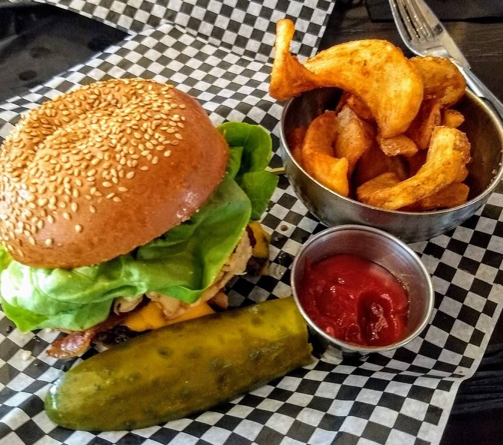 Rockwood | restaurant | 7505 Iron Bar Ln, Gainesville, VA 20155, USA | 7037435172 OR +1 703-743-5172