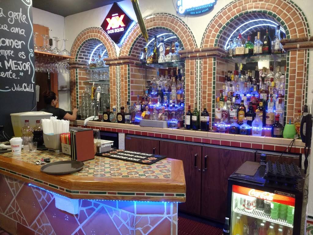 Puerto Vallarta | restaurant | 200 E Main St #4, Middletown, CT 06457, USA | 8608520080 OR +1 860-852-0080