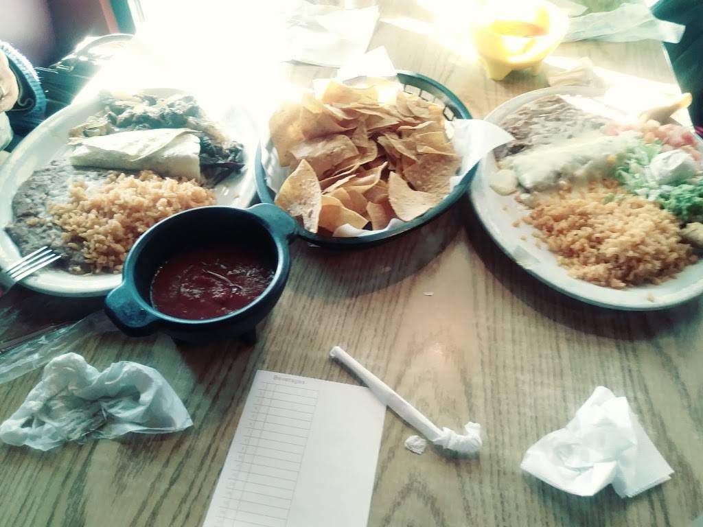 Lolos Mexican Grill | restaurant | 720 N Gaskill St, Huntsville, AR 72740, USA | 4797381880 OR +1 479-738-1880