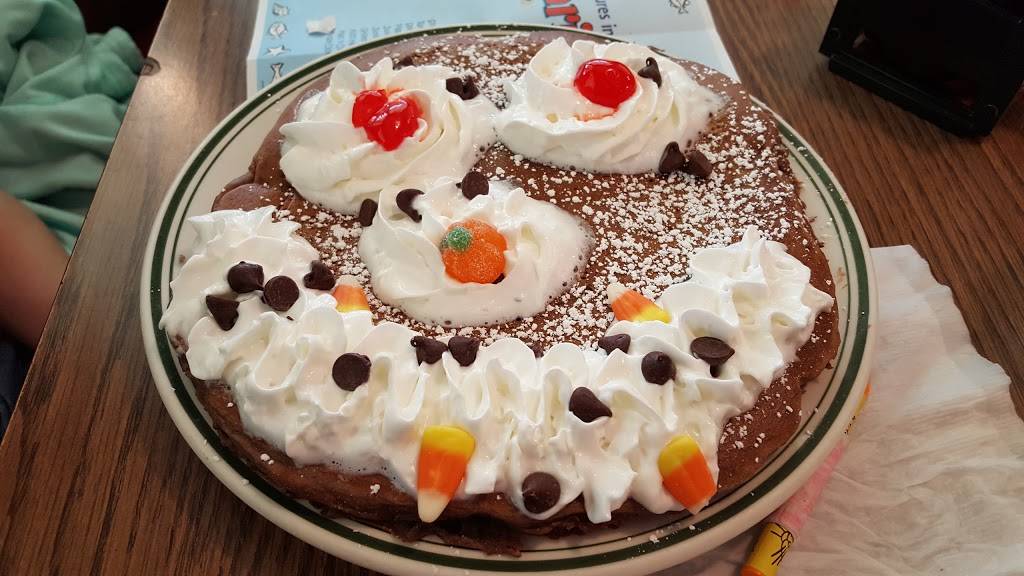 Pancakes R Us | restaurant | 2282 N Garey Ave, Pomona, CA 91767, USA | 9093921500 OR +1 909-392-1500