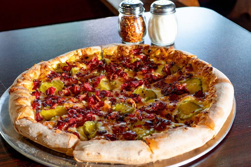 Chino Hills Pizza Company | restaurant | 14550 Pipeline Ave, Chino, CA 91710, USA | 9095971477 OR +1 909-597-1477