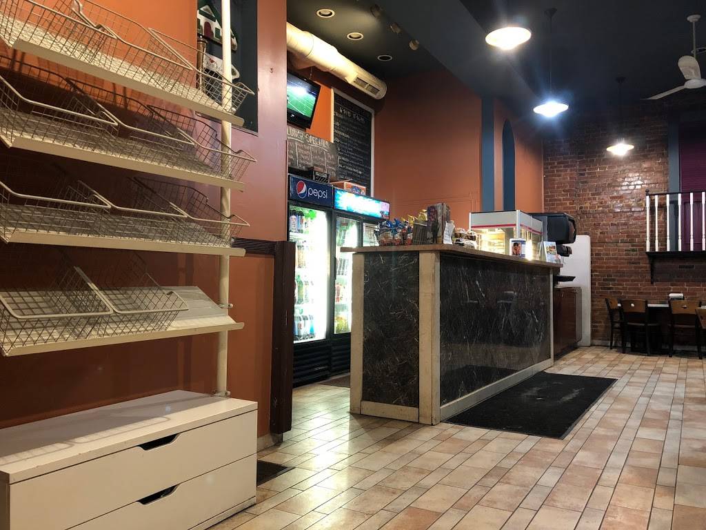 Tivoli Pizza | restaurant | 23071 E Main St, Armada, MI 48005, USA | 5867844400 OR +1 586-784-4400