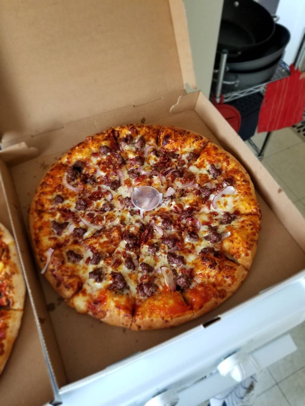 Leonardos Pizza | restaurant | 415 Forest Ave, Portland, ME 04101, USA | 2077754444 OR +1 207-775-4444