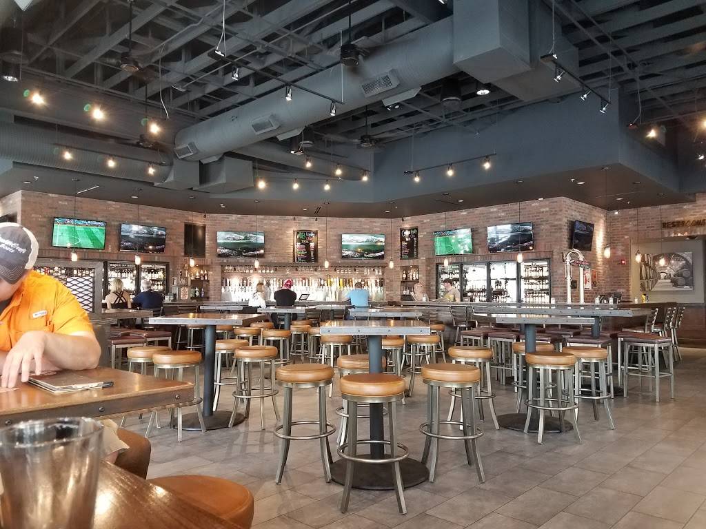 World of Beer | restaurant | 42820 Ford Rd, Canton, MI 48187, USA | 7348440616 OR +1 734-844-0616