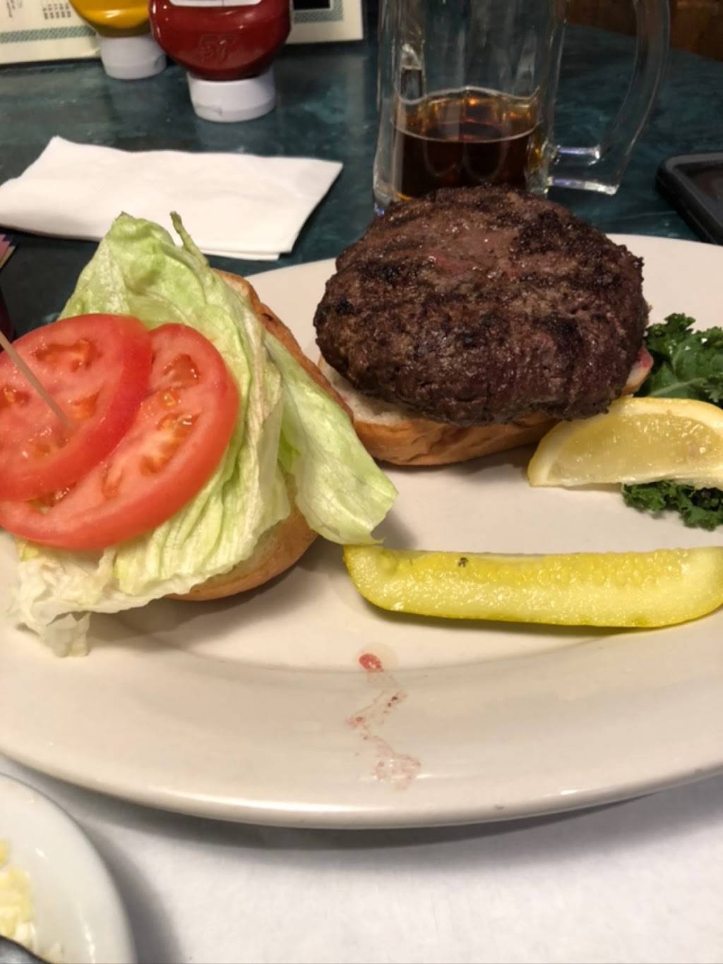 Fishermans Catch | restaurant | 1 Maurice Dr, Forest Hill, MD 21050, USA | 4108935555 OR +1 410-893-5555