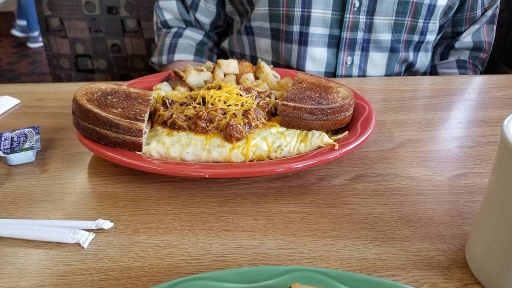 Charlies Diner | restaurant | 218 Union St, West Springfield, MA 01089, USA | 4137338551 OR +1 413-733-8551