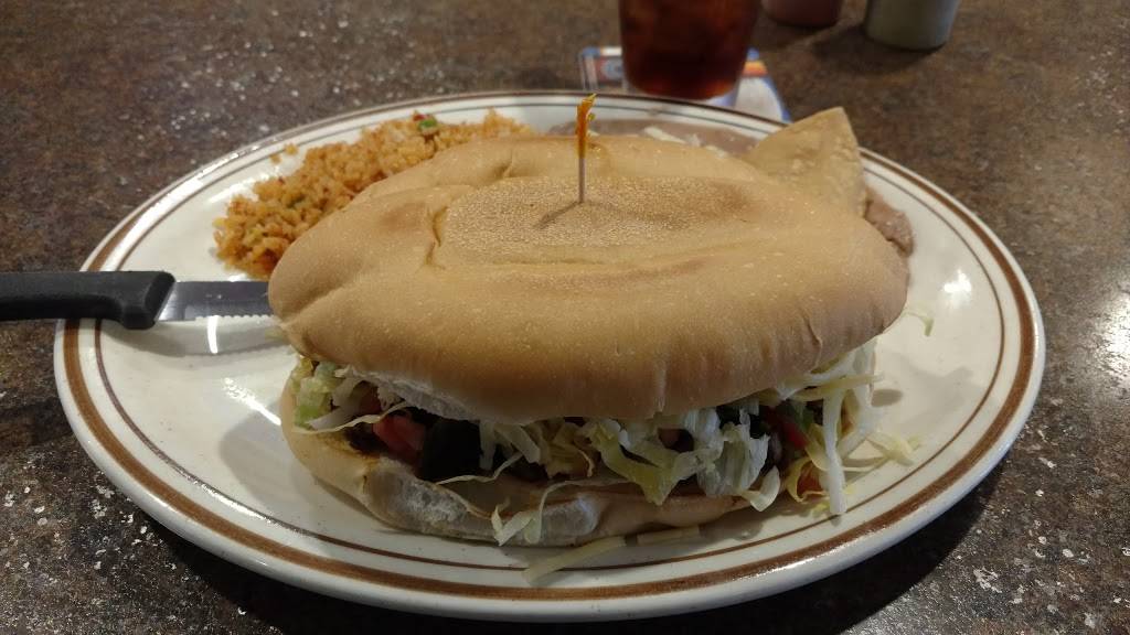 Lallos Bar & Grill | restaurant | 25220 W Reed St, Channahon, IL 60410, USA | 8154679803 OR +1 815-467-9803