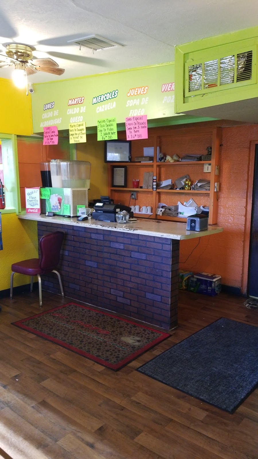 El Pato mg LLC | restaurant | 524 E 8th St, Douglas, AZ 85607, USA | 5203641197 OR +1 520-364-1197