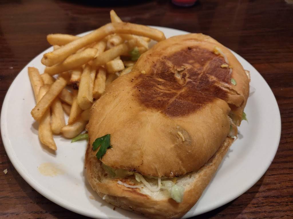 Peppers Cafe | restaurant | 3600 Gus Thomasson Rd #131, Mesquite, TX 75150, USA | 9726824582 OR +1 972-682-4582