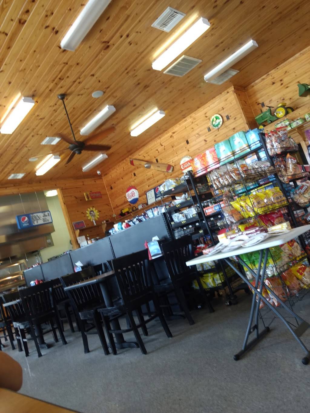 County Line Grocery & Grill | restaurant | 2981 Pilot-Riley Rd, Zebulon, NC 27597, USA | 9192690024 OR +1 919-269-0024