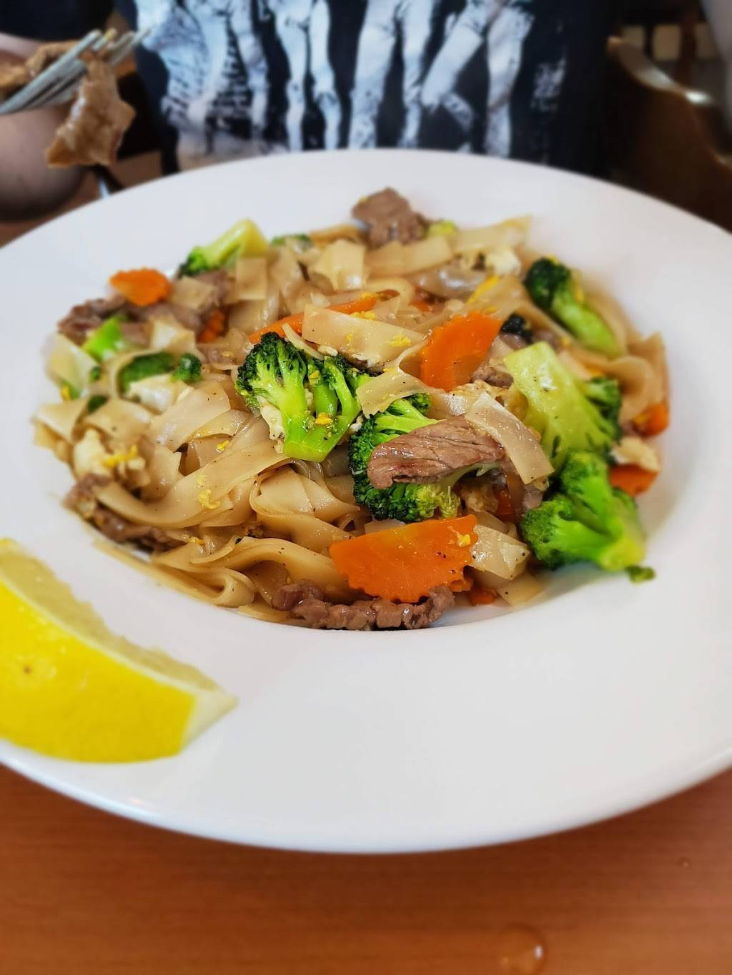 Siam Valley Thai Restaurant | restaurant | 387 Brooklyn St, Morrisville, VT 05661, USA | 8028518427 OR +1 802-851-8427