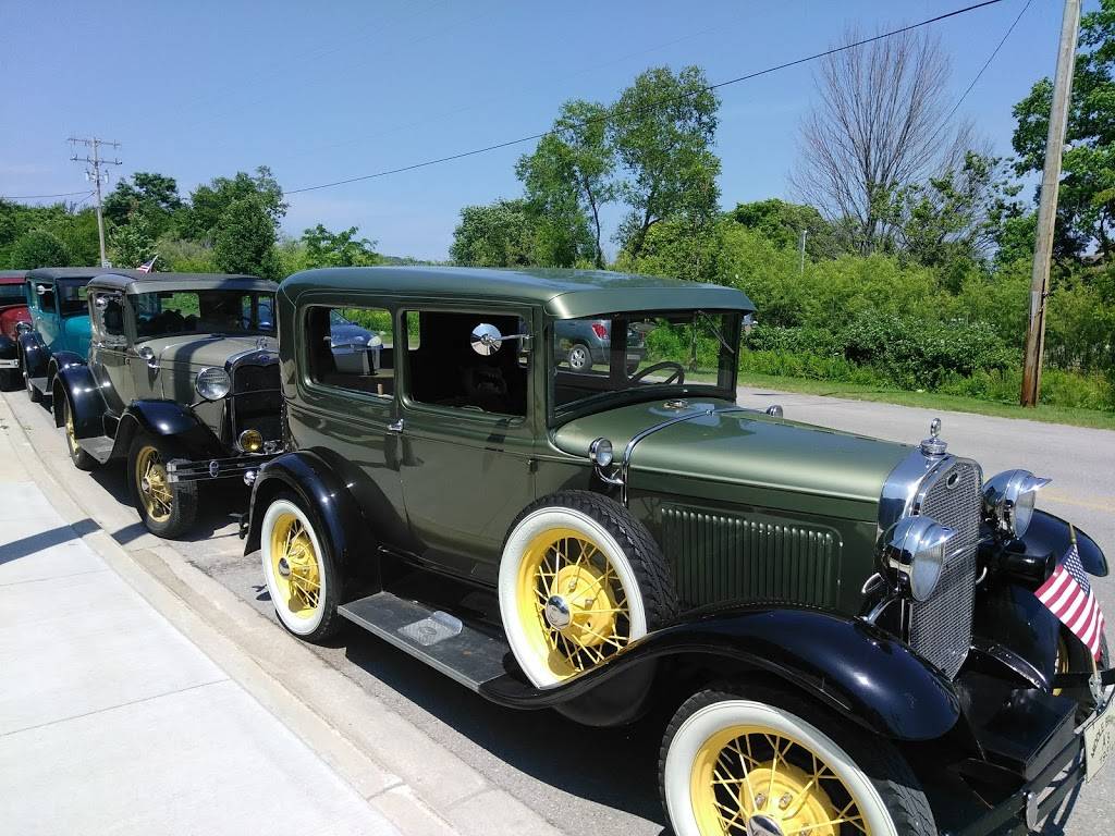 Mayfair Tavern | restaurant | 515 Frankfort Ave, Elberta, MI 49628, USA | 2313529136 OR +1 231-352-9136