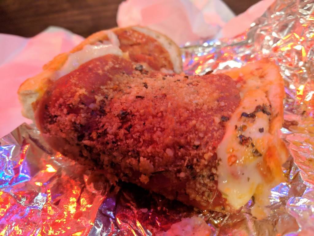 Daves Cosmic Subs | restaurant | 2547 Lorain Ave, Cleveland, OH 44113, USA | 2167955878 OR +1 216-795-5878