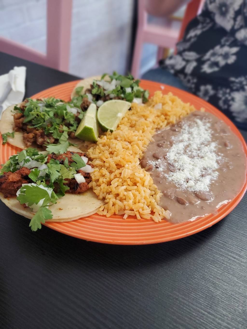 El Gordito Feliz | restaurant | 3012 Pacific Ave ste f, Forest Grove, OR 97116, USA | 5034301930 OR +1 503-430-1930