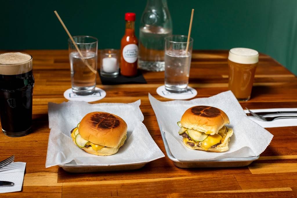 The Seneca | restaurant | 582 Seneca Ave, Ridgewood, NY 11385, USA | 3475990010 OR +1 347-599-0010