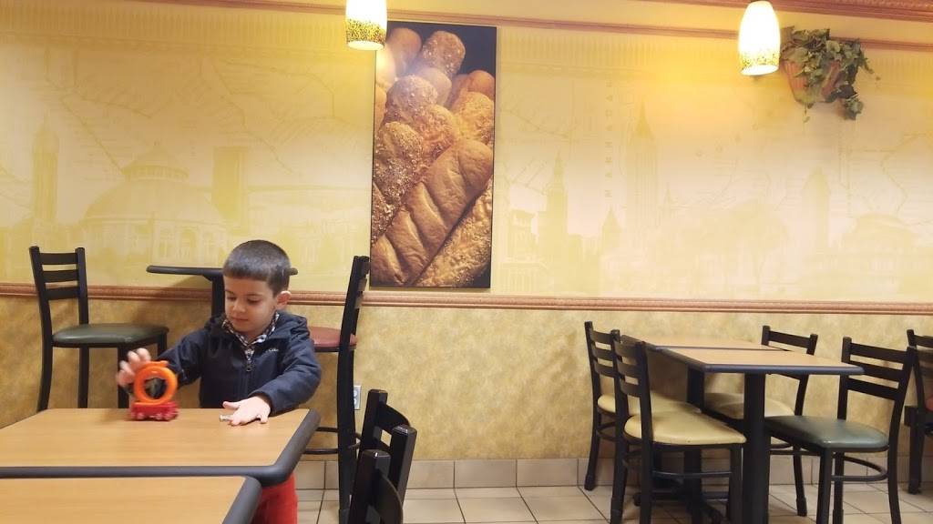 Subway Restaurants | restaurant | 2420 Lebanon Pike, Nashville, TN 37214, USA | 6153913191 OR +1 615-391-3191