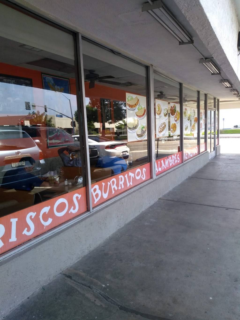 Antojitos La Lagunilla | restaurant | 12655 Westminster Ave, Santa Ana, CA 92706, USA | 7142659365 OR +1 714-265-9365